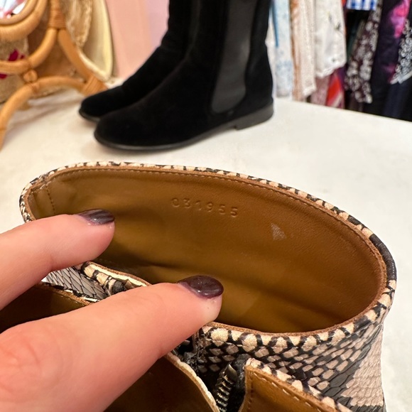 Chloe snakeskin boots / booties - Picture 4 of 8